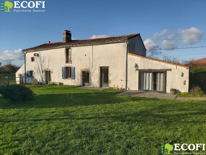 Ensemble immobilier au calme à vendre - Bressuire Maison|Maison