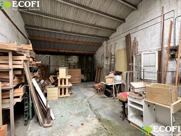 Garage idéalement situé à vendre - Autre Garage/Parking|Garage/Parking