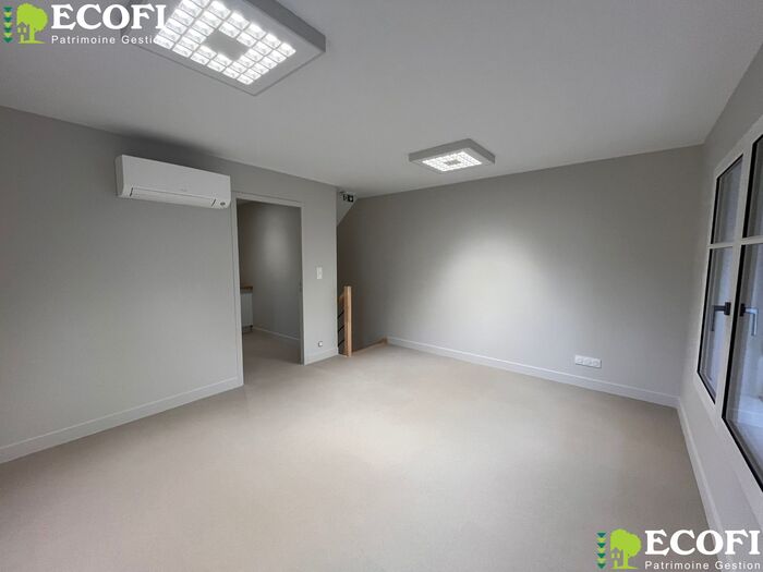 Local commercial à louer - Bressuire, Bressuire Centre-ville |