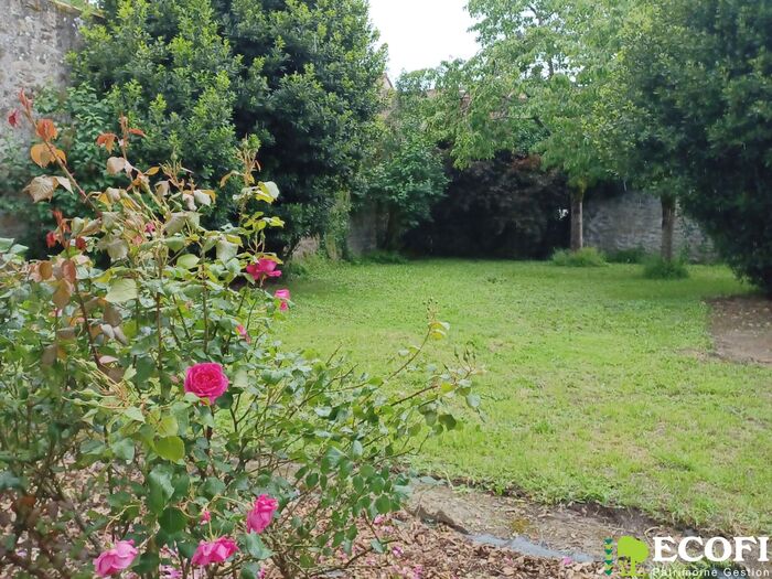 Maison de ville en hyper-centre à vendre - Bressuire Centre-ville Maison|Maison