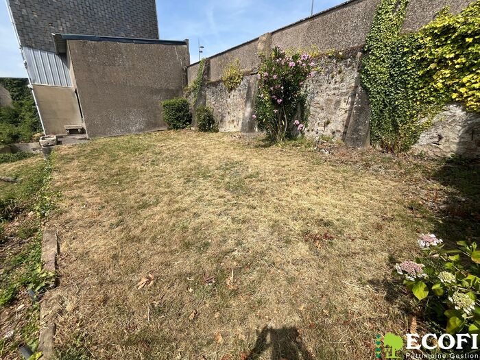 Maison de ville entièrement rénovée à vendre - Bressuire Centre-ville Maison|Maison