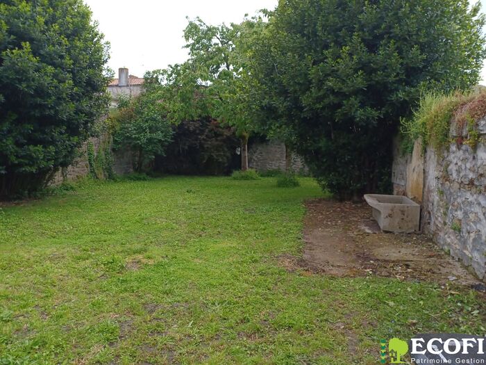 Maison de ville en hyper-centre à vendre - Bressuire Centre-ville Maison|Maison