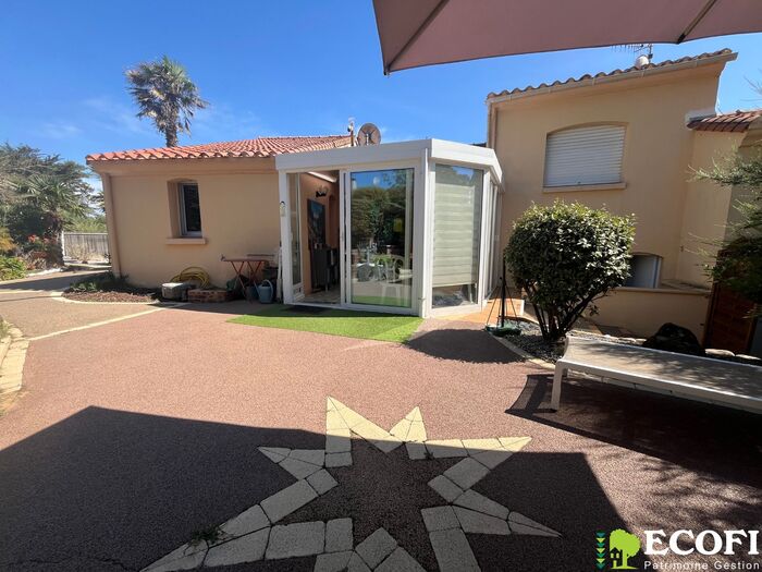 Jolie maison sur la côte à vendre - Autre Maison|Maison