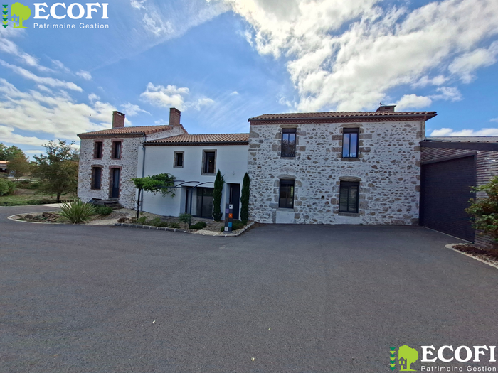 Jolie maison rénovée à vendre - Bressuire Maison|Maison