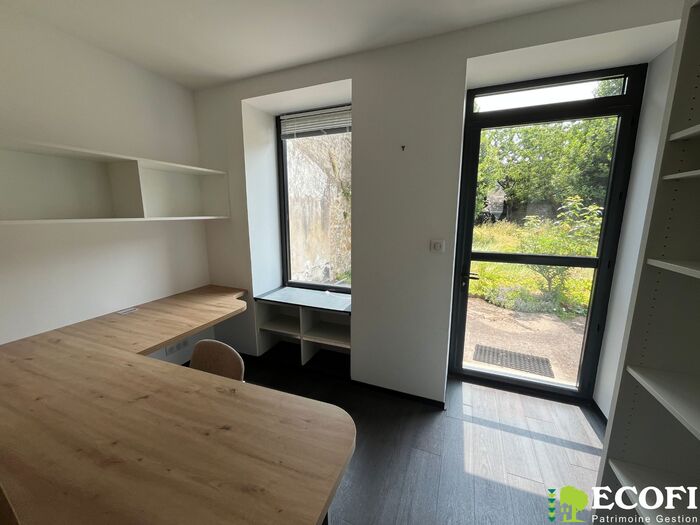 Maison de ville en hyper-centre à vendre - Bressuire Centre-ville Maison|Maison