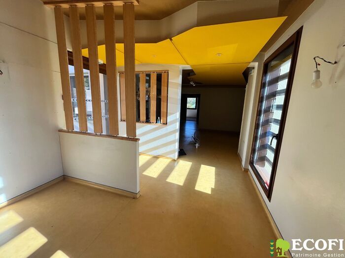 Ensemble immobilier à vendre - La Chataigneraie Maison|Maison