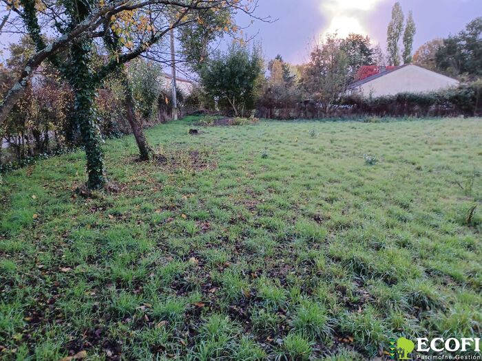 Terrain à vendre - Argentonnay Terrain/Étang|Terrain/Étang