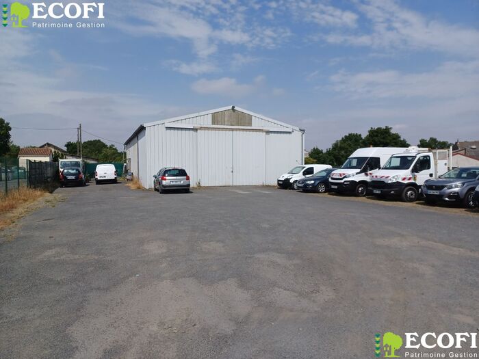 Local industriel à vendre - Bressuire Local commercial/Bureau|Local commercial/Bureau