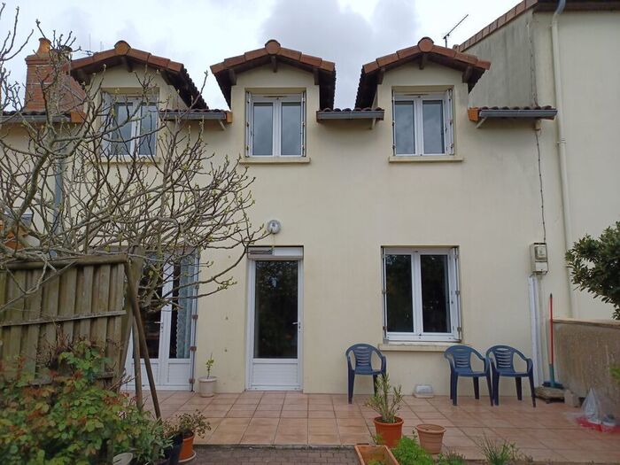 Jolie maison vendu - Bressuire Maison|Maison