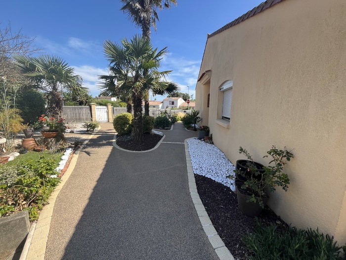 Jolie maison sur la côte à vendre - Autre |