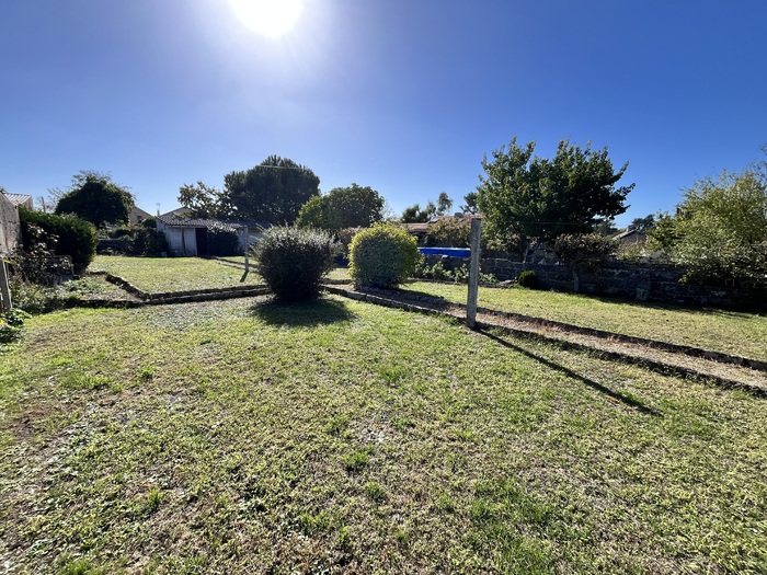 Maison sur sous-sol à vendre - Bressuire, Bressuire Centre-ville Maison|Maison