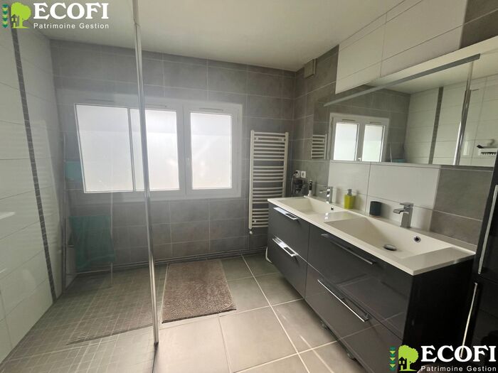 Jolie maison avec accès plain-pied à vendre - Bressuire Maison|Maison