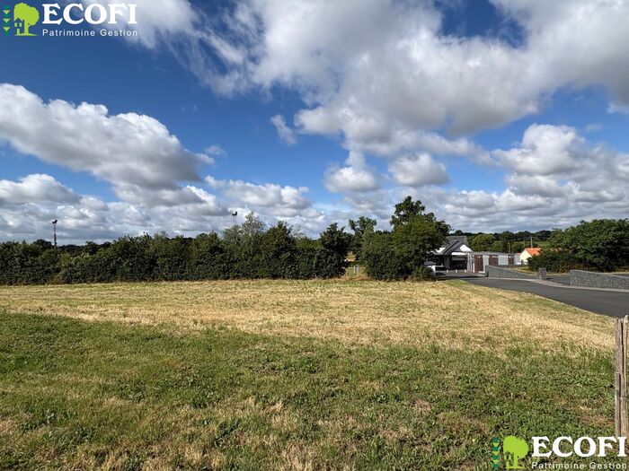 Parcelles à bâtir à vendre - Cerizay, Moncoutant sur Sèvre / La Chapelle Saint Laurent Terrain/Étang|Terrain/Étang