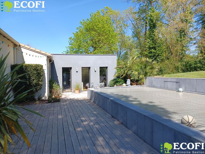 Joli pavillon de plain-pied à vendre - Bressuire, Bressuire Centre-ville Maison|Maison