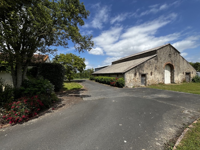 Longère rénovée à vendre - Boismé / Chiché Maison|Maison