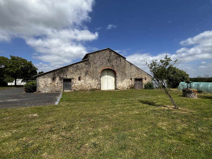 Longère rénovée à vendre - Boismé / Chiché Maison|Maison