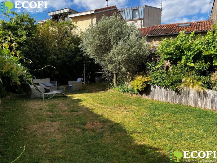 Jolie maison de ville à vendre - Bressuire, Bressuire Centre-ville Maison|Maison