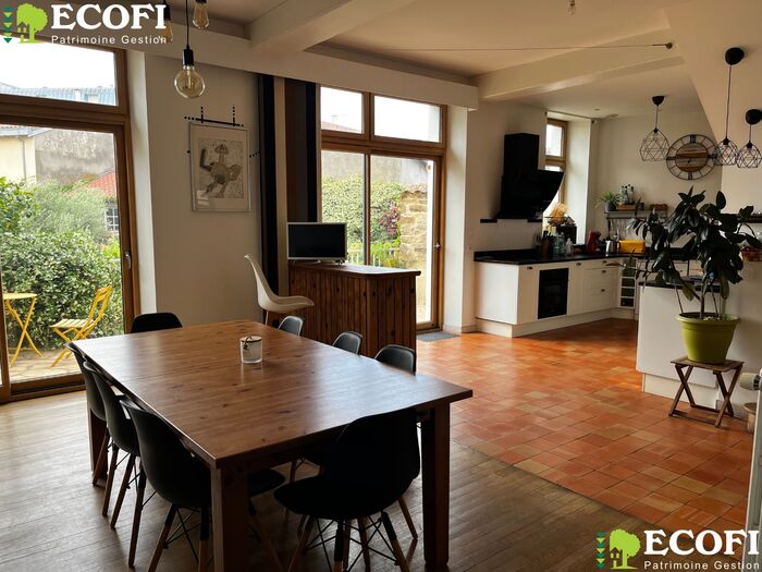 Jolie maison de ville à vendre - Bressuire, Bressuire Centre-ville Maison|Maison