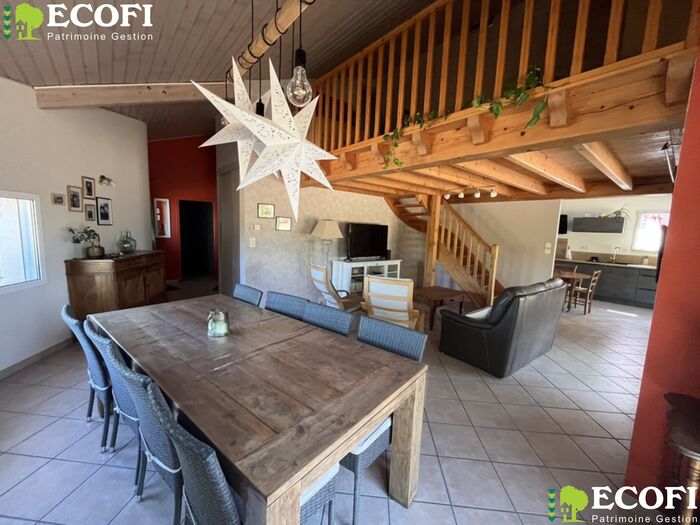 Joli pavillon au calme à vendre - Bressuire Maison|Maison