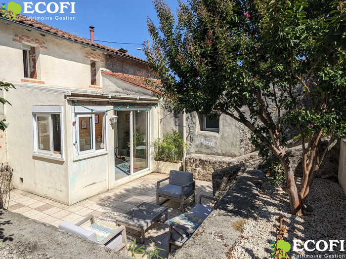Jolie maison à étage à vendre - Bressuire Maison|Maison