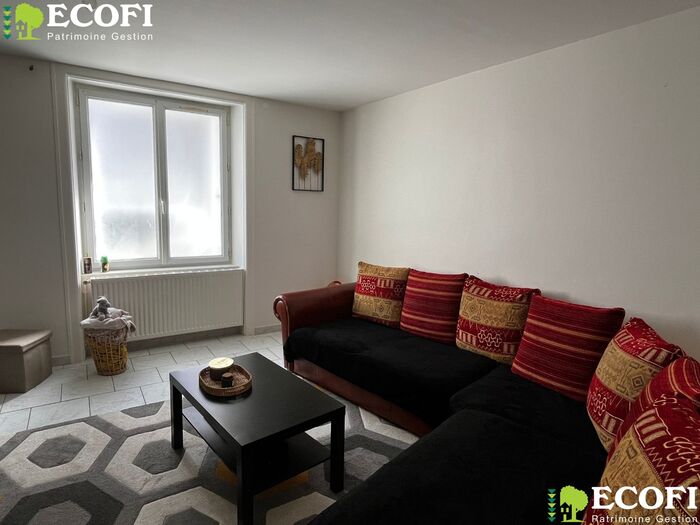 Maison de ville à vendre - Nueil les Aubiers Maison|Maison