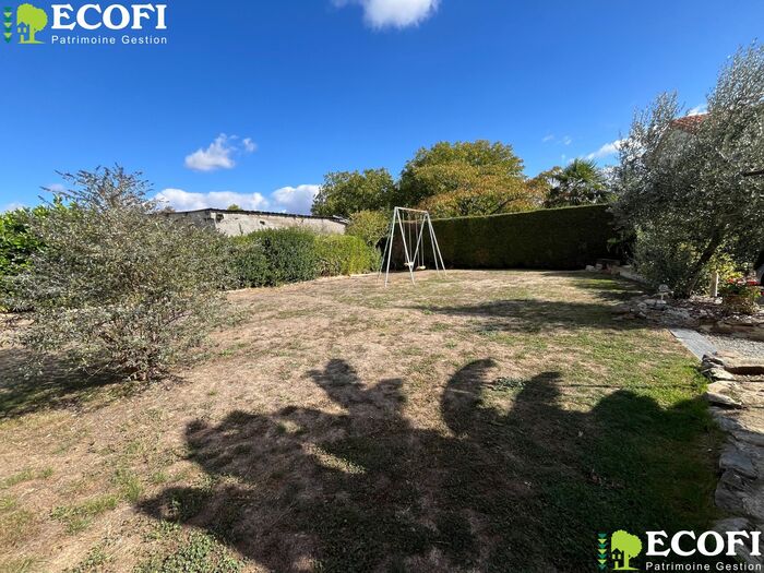 Grande maison de ville à vendre -  Maison|Maison
