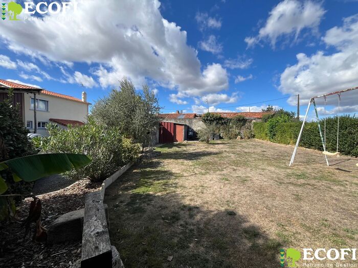 Grande maison de ville à vendre -  Maison|Maison