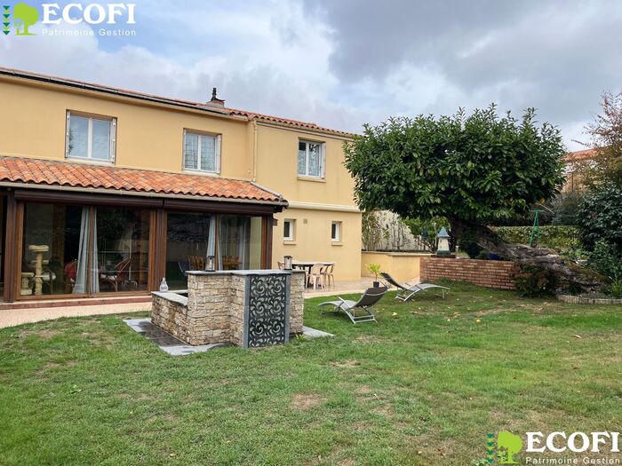 Jolie maison de ville à vendre - Cerizay, Cerizay Centre-ville Maison|Maison