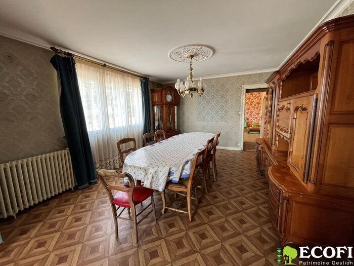 Grande maison à étage à vendre - Nueil les Aubiers Maison|Maison