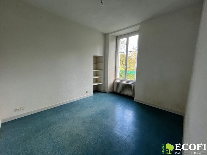 Ensemble immobilier à rénover à vendre - Bressuire Longère/Grange/Propriété|Longère/Grange/Propriété