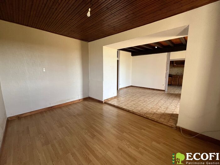 Ensemble immobilier à vendre - Moncoutant sur Sèvre / La Chapelle Saint Laurent Longère/Grange/Propriété|Longère/Grange/Propriété