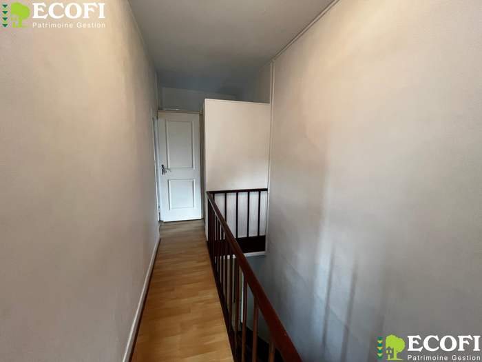 Maison de bourg à vendre -  Maison|Maison