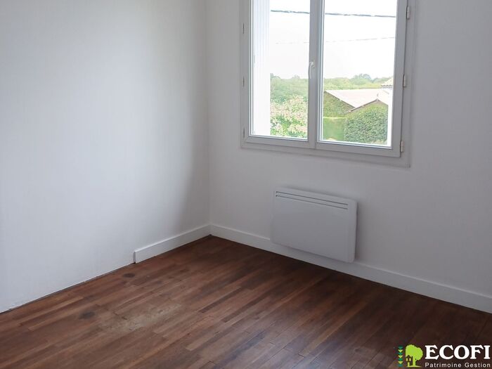 Maison proche commerces à vendre - Moncoutant sur Sèvre / La Chapelle Saint Laurent Maison|Maison