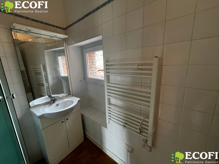 Maison de bourg à vendre -  Maison|Maison