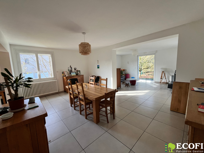 Jolie maison sur sous-sol à vendre - Bressuire Maison|Maison