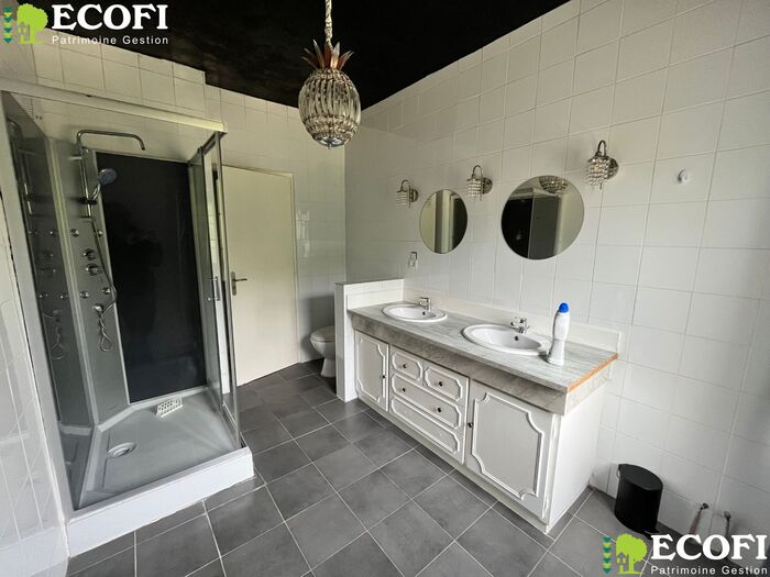 Jolie maison proche centre-ville à vendre - Bressuire Centre-ville Maison|Maison