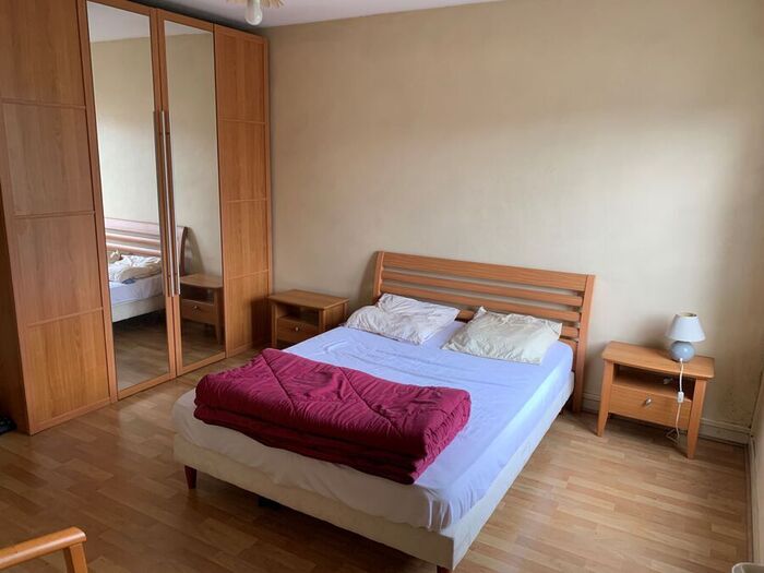 Appartement T2 meublé à louer - Cerizay, Cerizay Centre-ville |