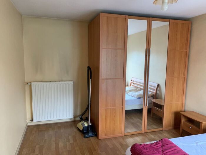 Appartement T2 meublé à louer - Cerizay, Cerizay Centre-ville |