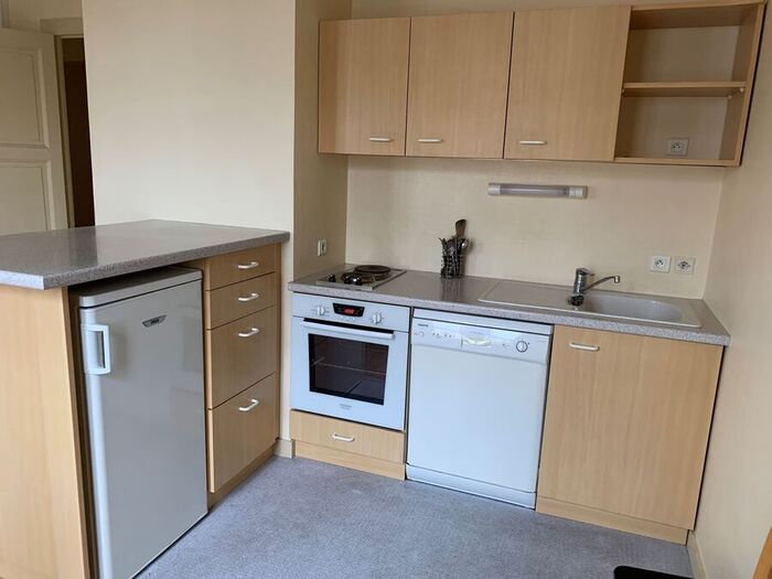 Appartement T2 meublé à louer - Cerizay, Cerizay Centre-ville |