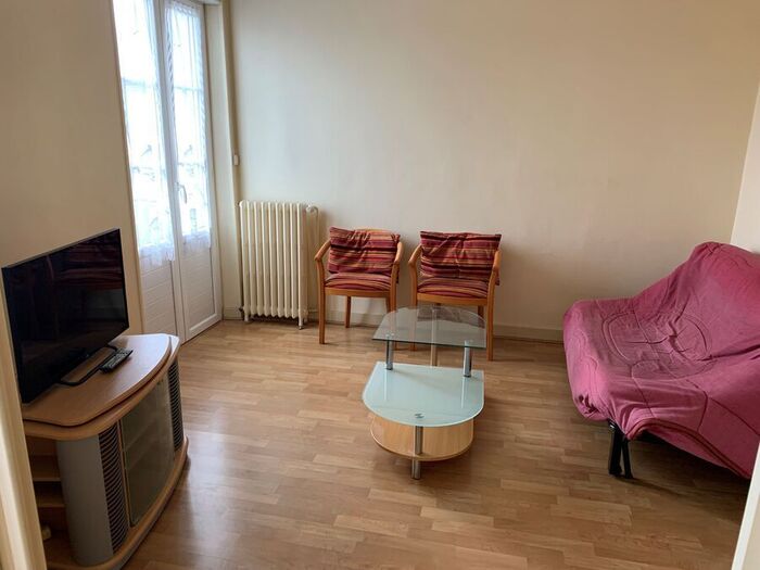 Appartement T2 meublé à louer - Cerizay Centre-ville |