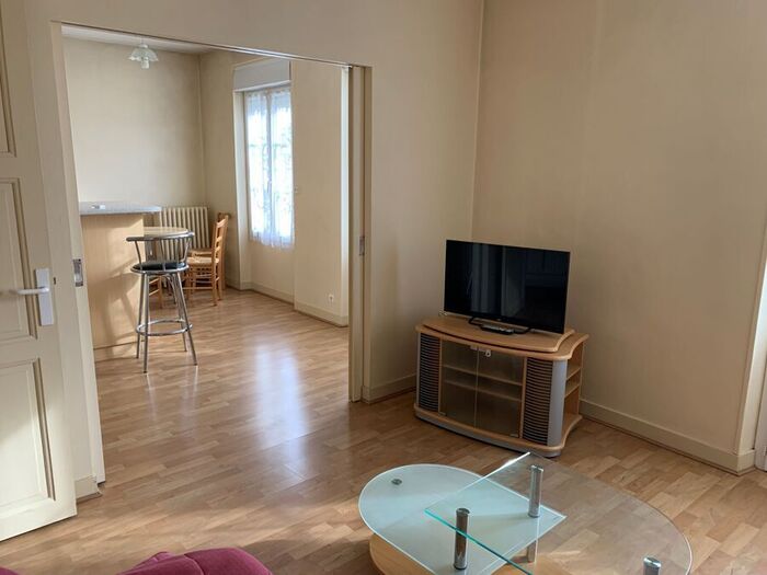 Appartement T2 meublé à louer - Cerizay Centre-ville |