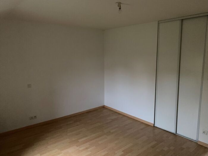 Jolie maison à louer - Bressuire |