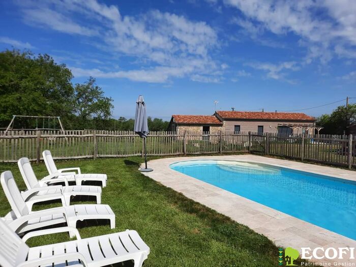 Ensemble immobilier au calme à vendre - Bressuire Maison|Maison